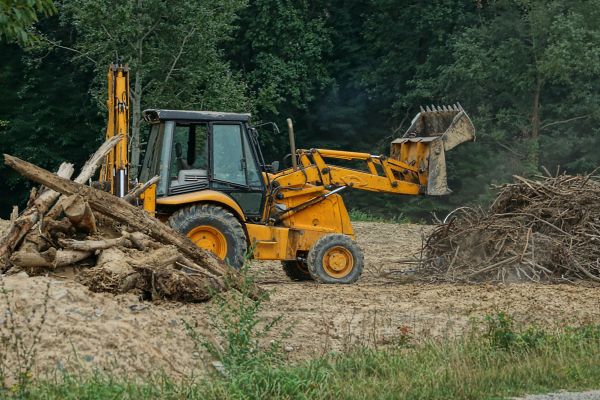 Land Clearance Service in Destin